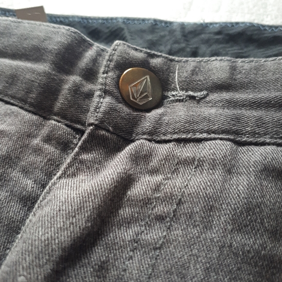 Short - Picture 3 of 3